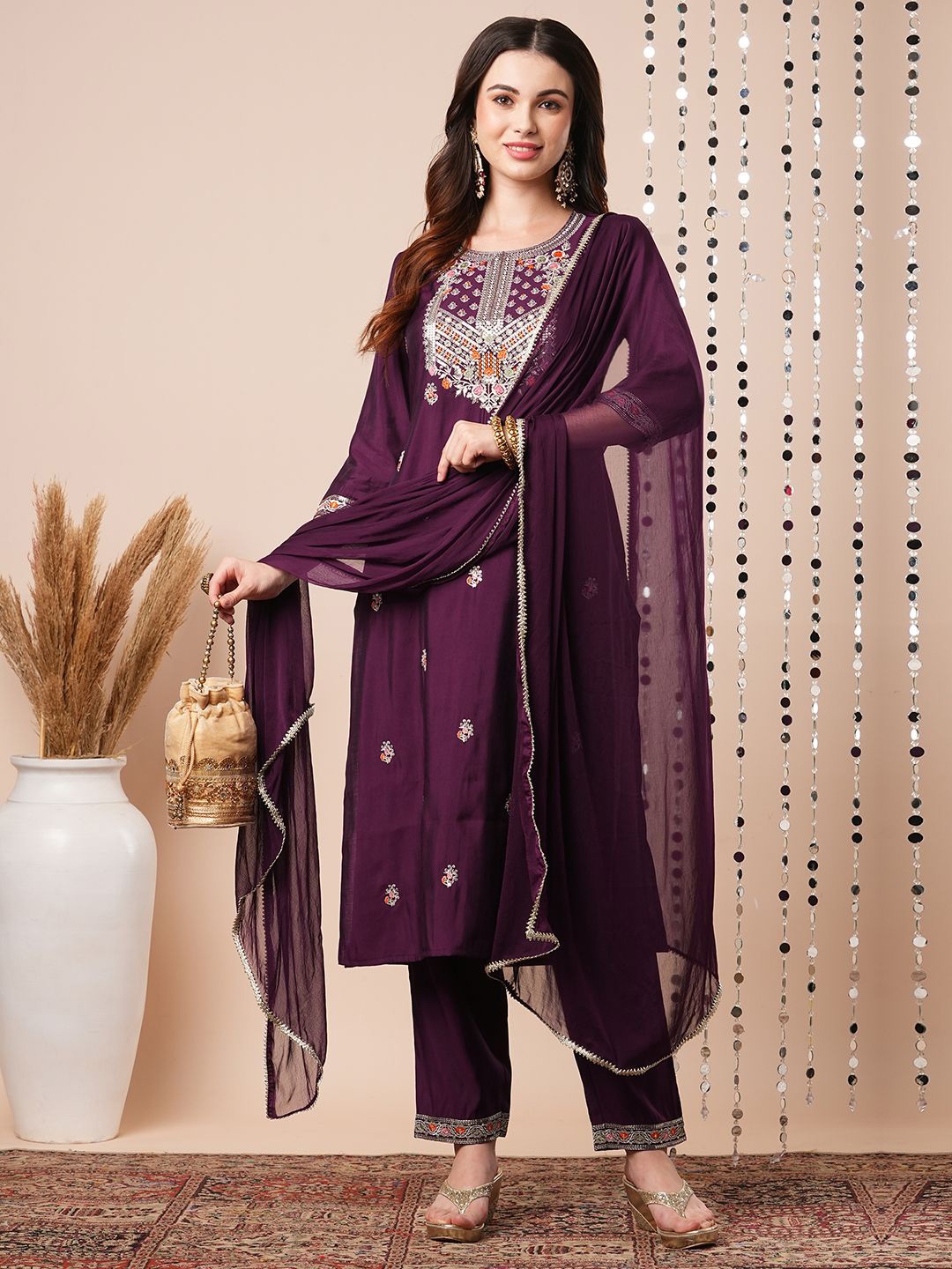 

Globus Ethnic Motifs Embroidered Straight Sequinned Kurta with Trousers & Dupatta, Purple