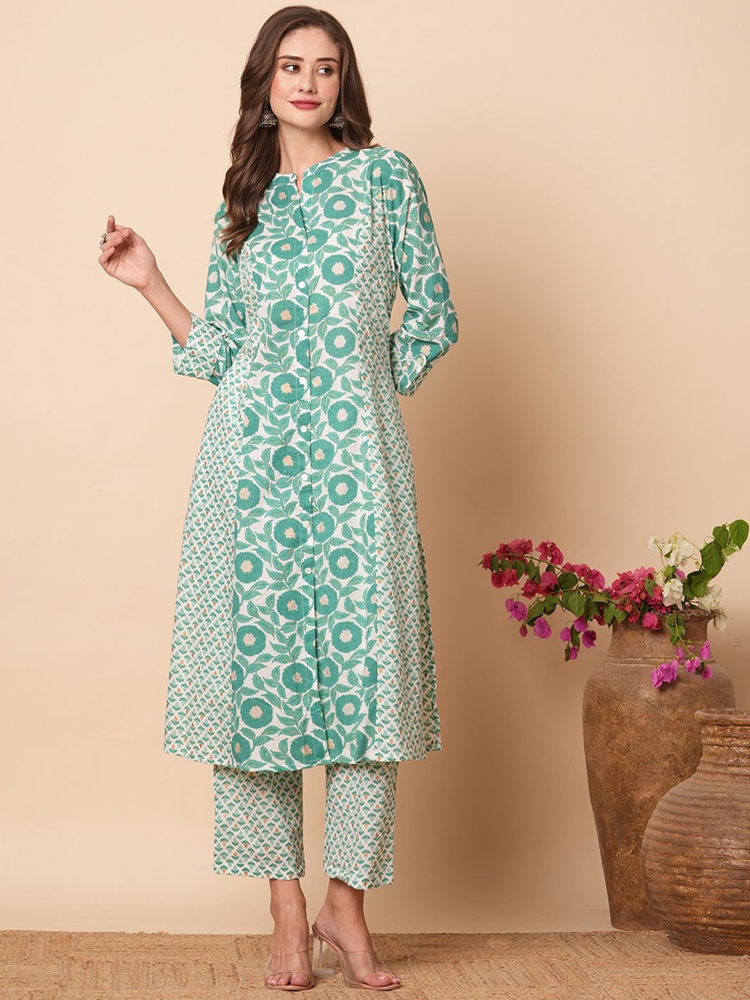 

FASHOR Floral Printed Mandarin Collar Pure Cotton A-Line Kurta With Trouser, Green