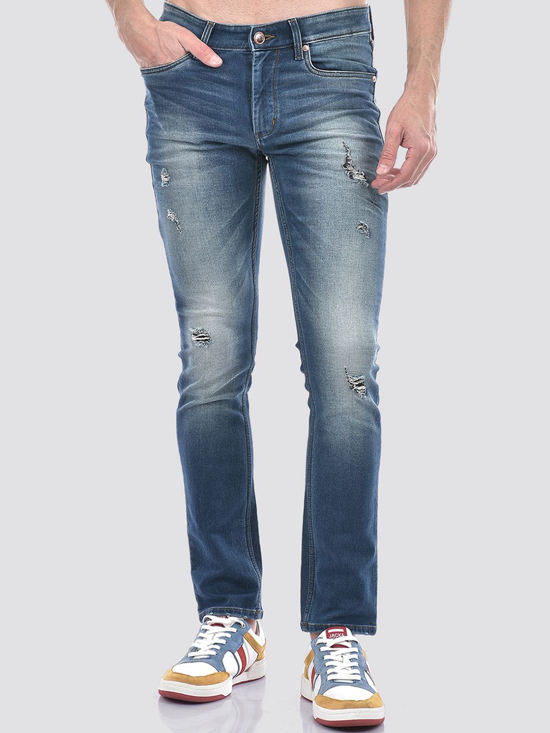 

Numero Uno Men Skinny Fit Low-Rise Mildly Distressed Heavy Fade Stretchable Jeans, Blue