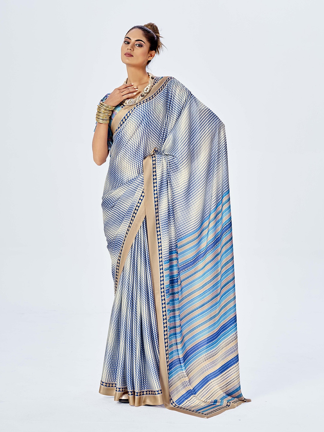 

Ethnielle Satin Saree, Blue