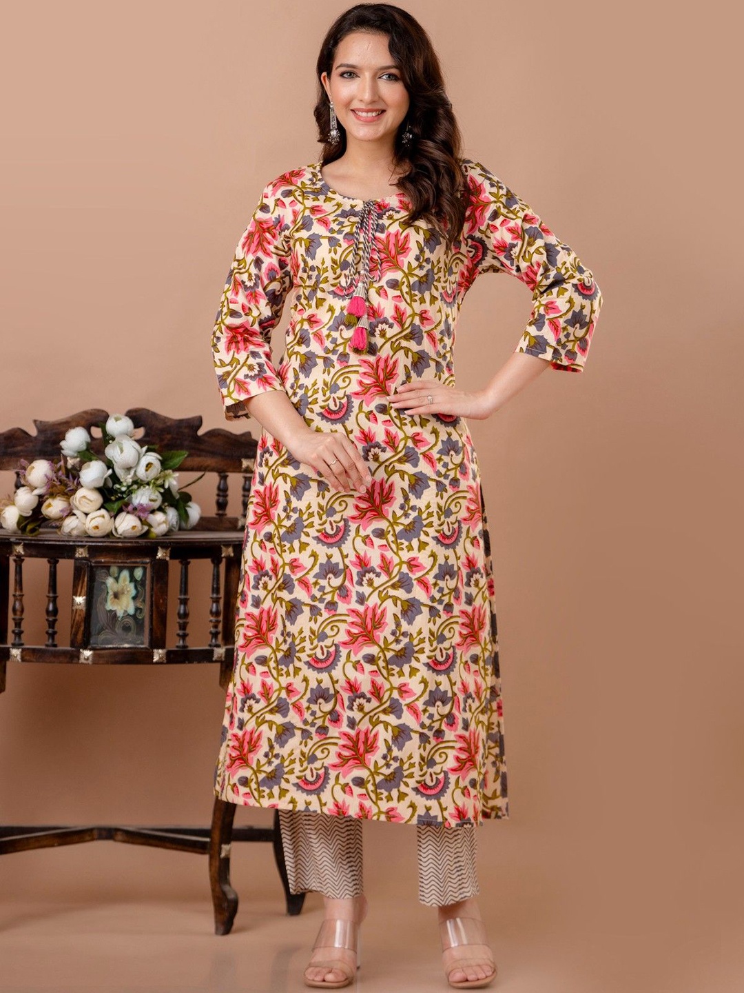 

Veshviti Floral Printed Tie-Up Neck Pure Cotton Straight Kurta with Trousers, Beige