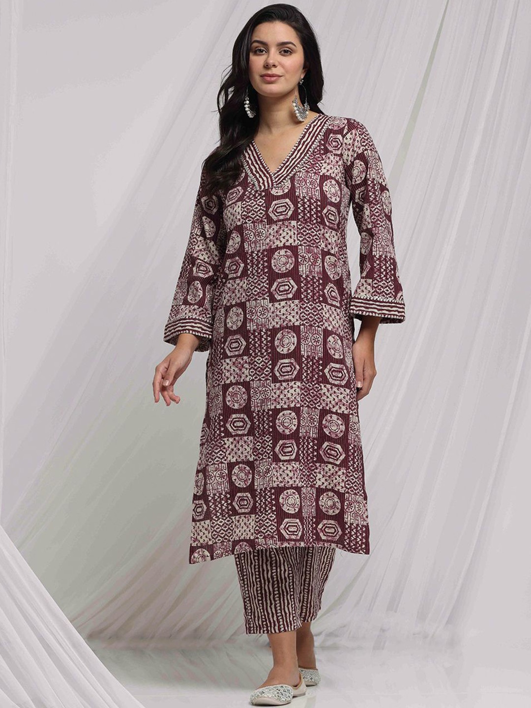 

Anouk Purple Geometric Printed Kantha Work Pure Cotton Kurta With Trousers