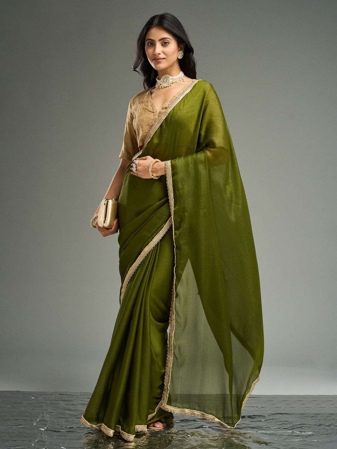 

kasee Embellished EmbroideredSaree, Green