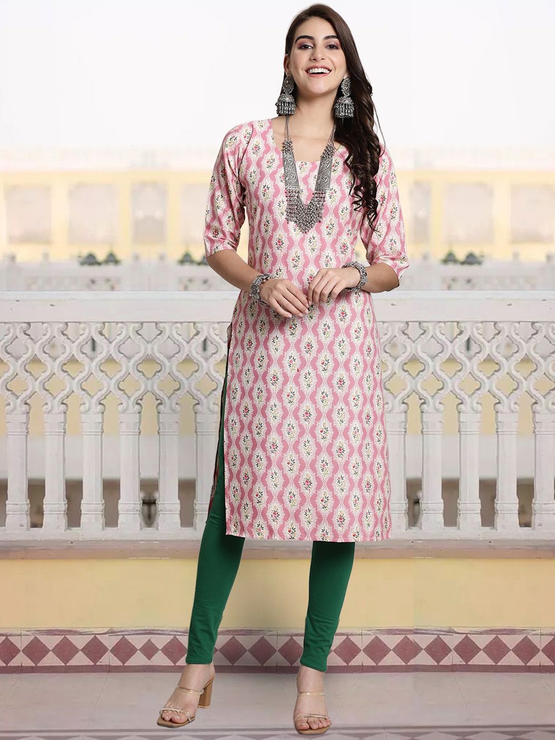 

KALINI Floral Printed Straight Kurta, Pink