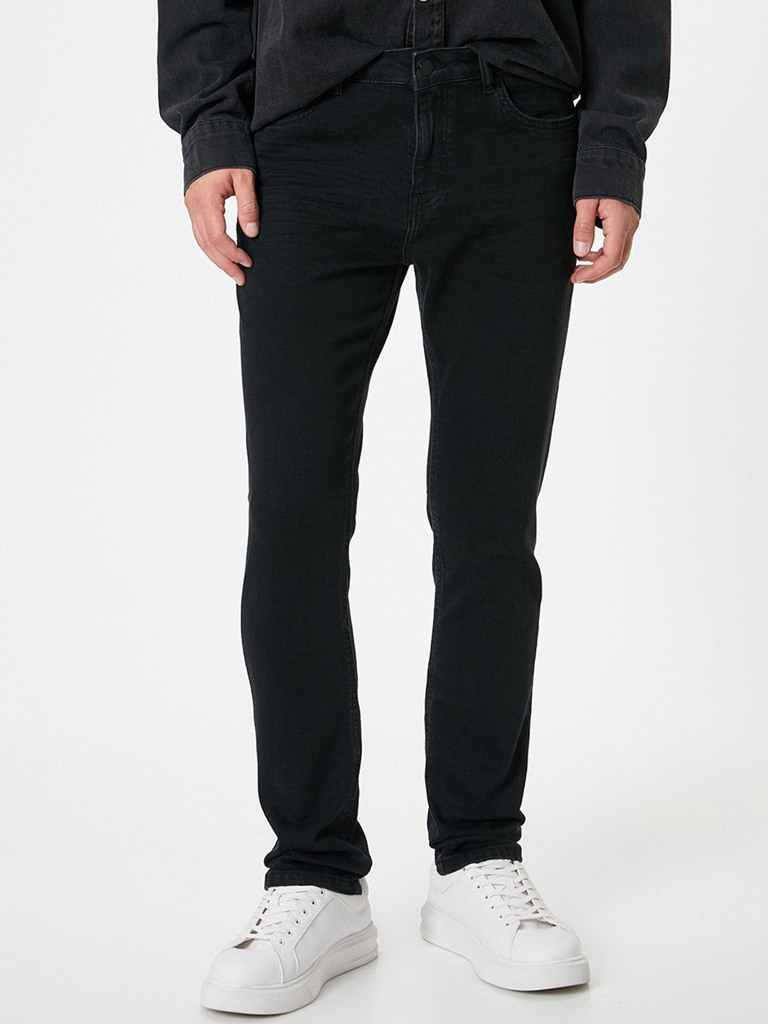

Koton Men Slim Fit Mid-Rise Jeans, Black