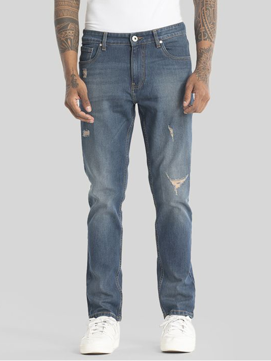 

Snitch Men Smart Slim Fit Mildly Distressed Light Fade Stretchable Jeans, Blue