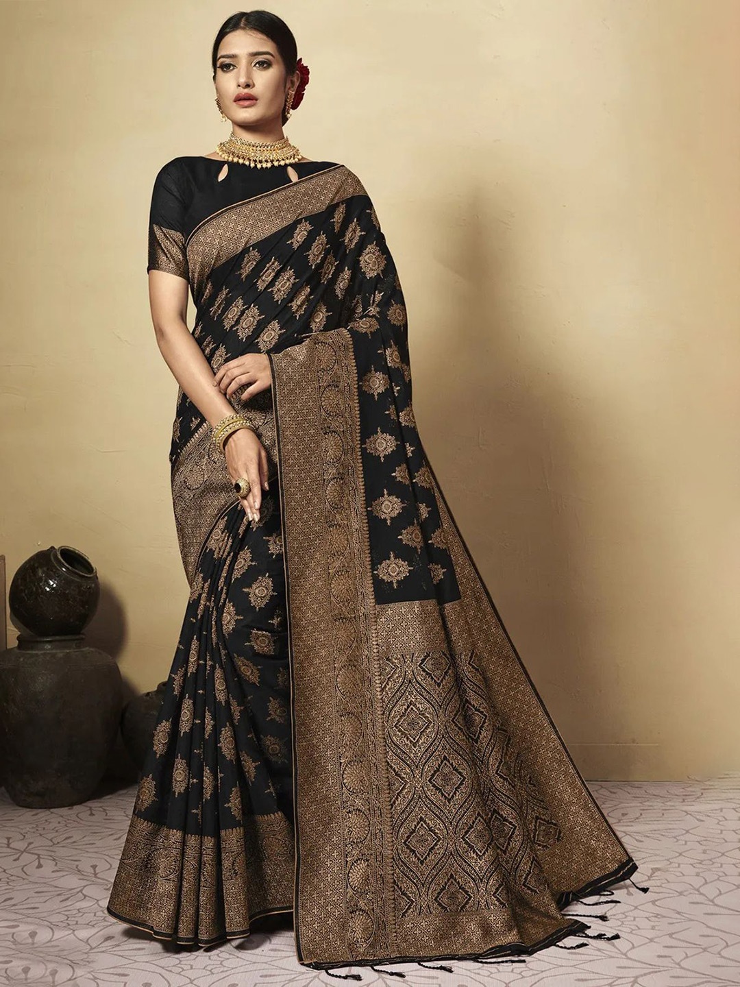 

Jinal & Jinal Woven Design Zari Pure Cotton Chanderi Saree, Black