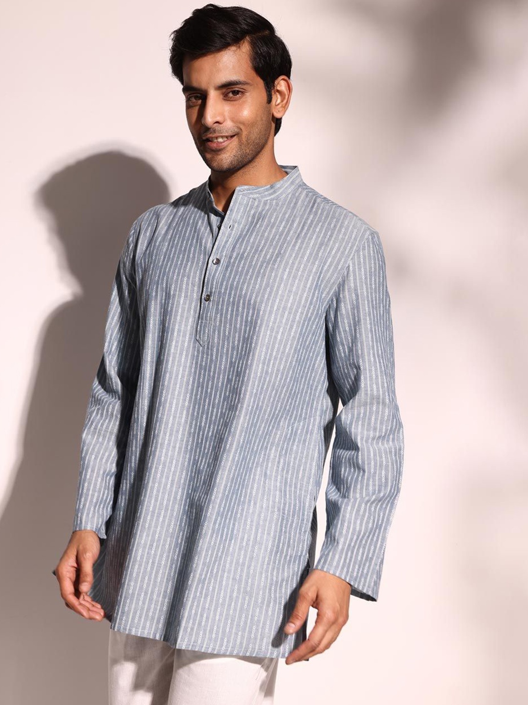 

Fabindia Striped Band Collar Pure Cotton Straight Kurta, Grey