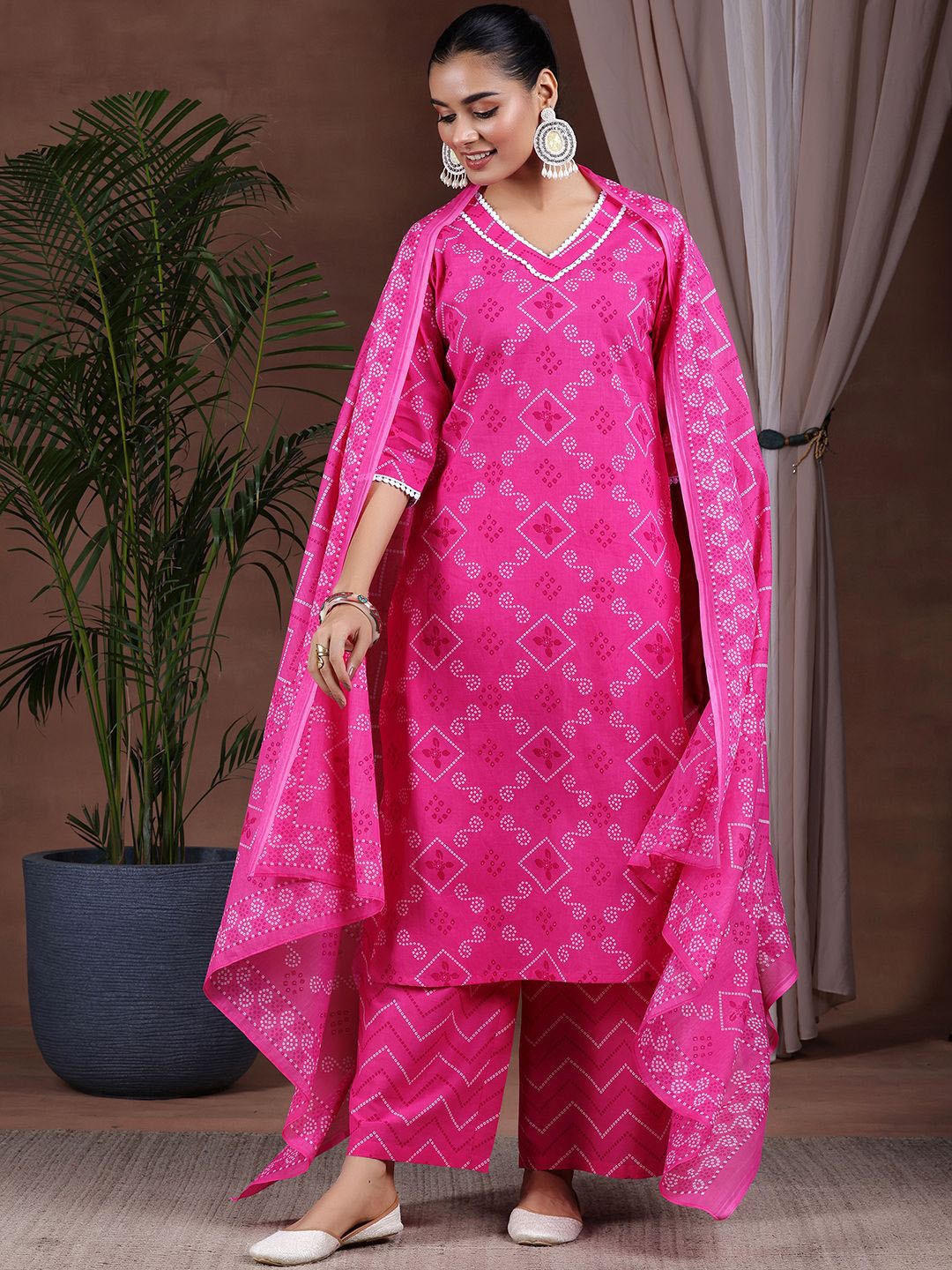 

Libas Bandhani Printed Pure Cotton Kurta with Palazzos & Dupatta, Pink