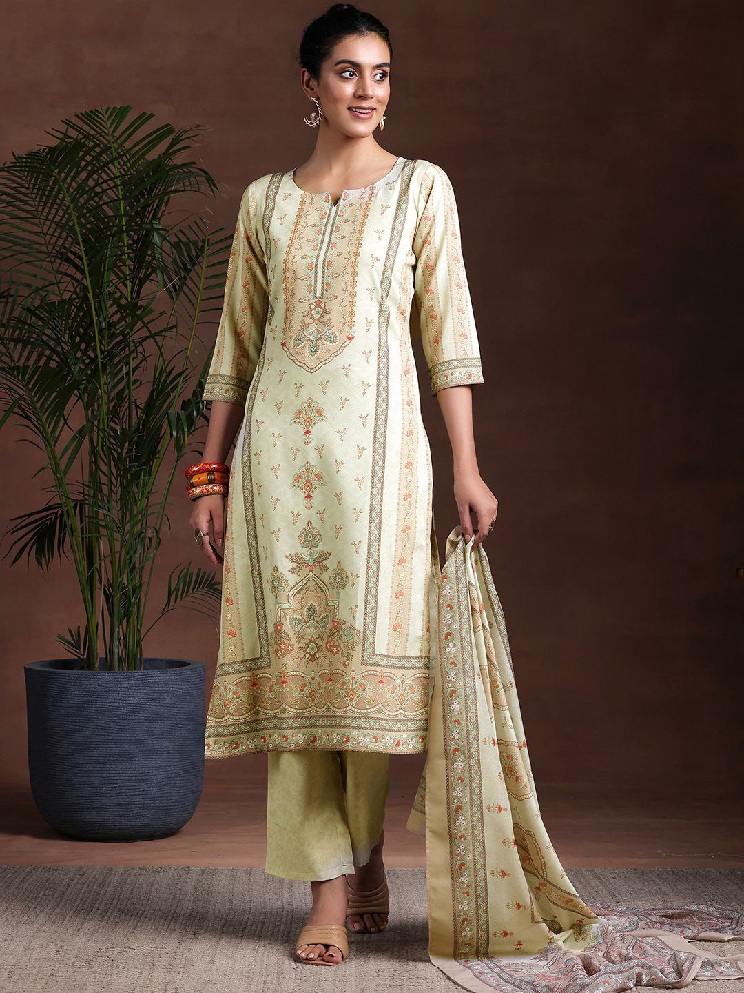 

Libas Floral Printed Straight Kurta with Trousers & Dupatta, Beige