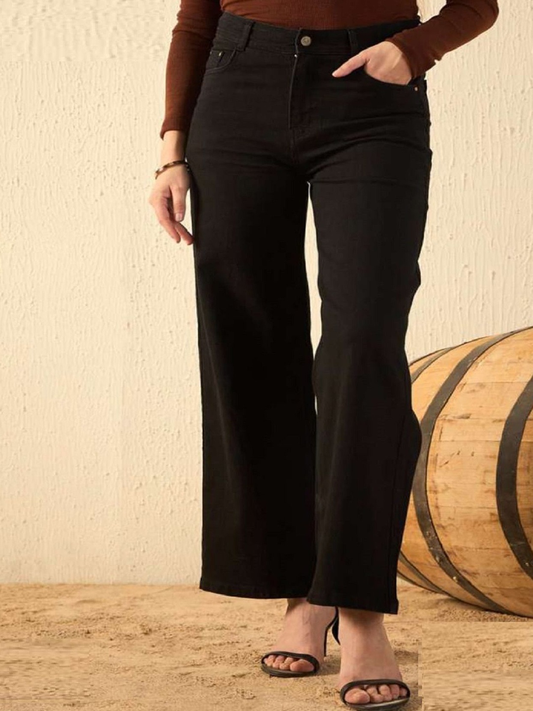 

Perfect Outlet Women Relaxed Fit High-Rise Stretchable Jeans, Black