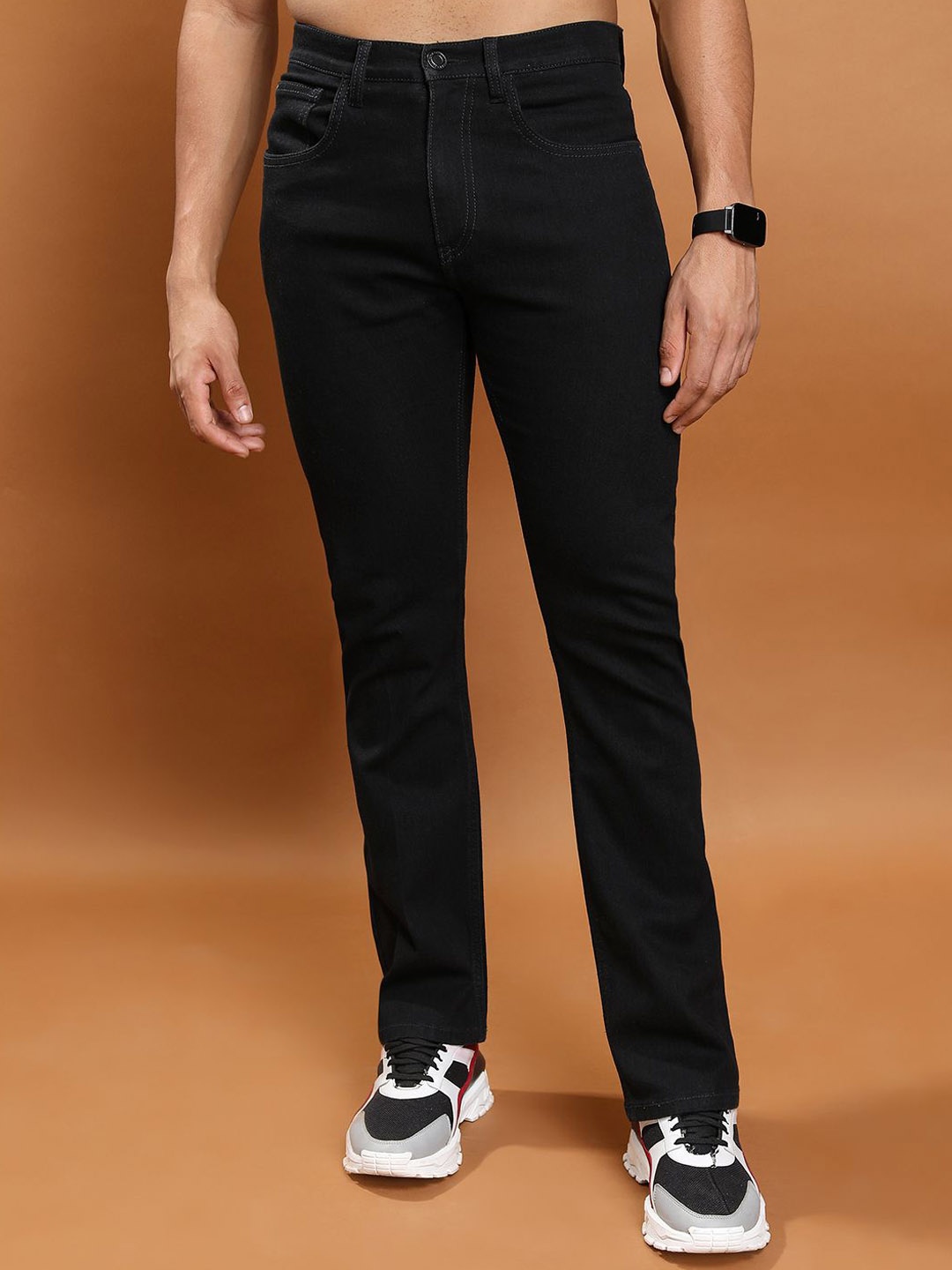

HIGHLANDER Men Bootcut Stretchable Jeans, Black