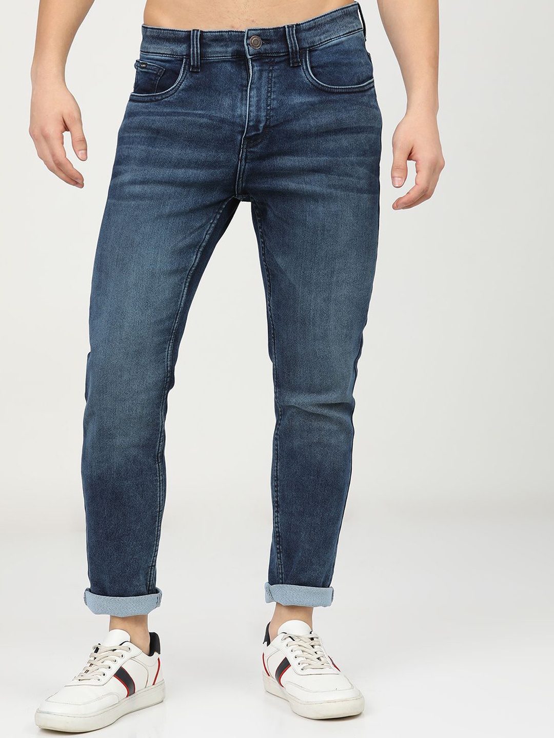 

HIGHLANDER Men Tapered Fit Light Fade Stretchable Jeans, Blue