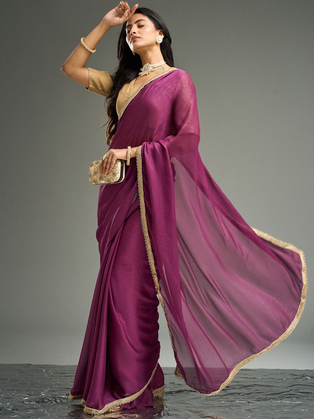 

kasee Embellished Embroidered Solid Saree, Burgundy