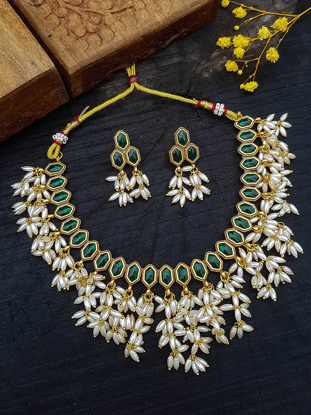 

GRIIHAM Gold-Plated Cubic Zirconia Studded & Pearls Beaded Jewellery Set