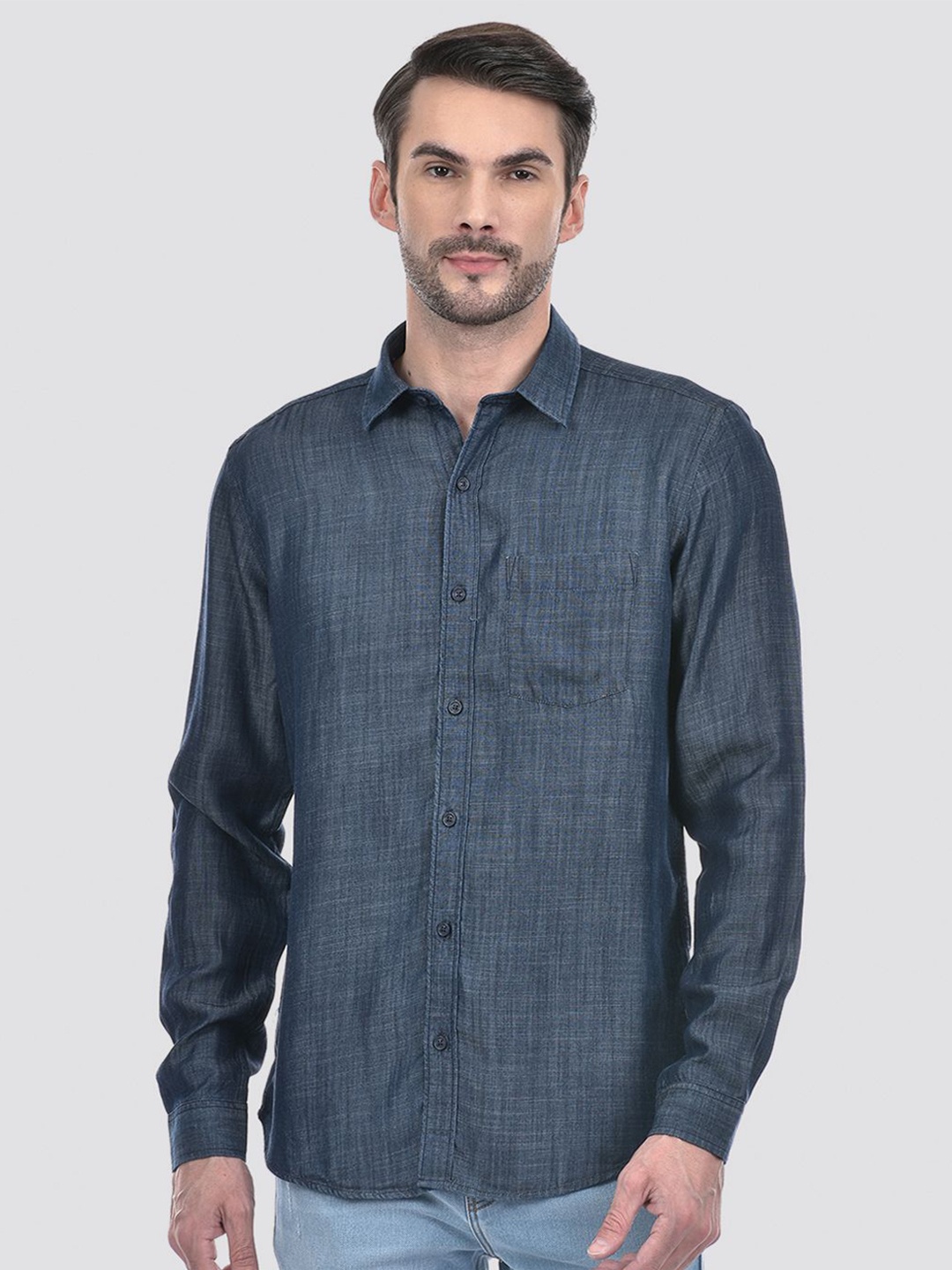 

Numero Uno Men Spread Collar Solid Cotton Slim Fit Casual Shirt, Blue