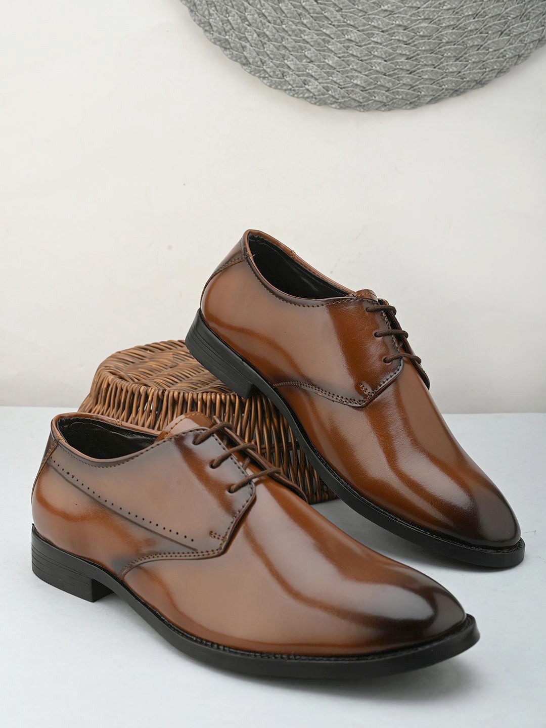 

IMCOLUS Men Formal Derbys, Tan