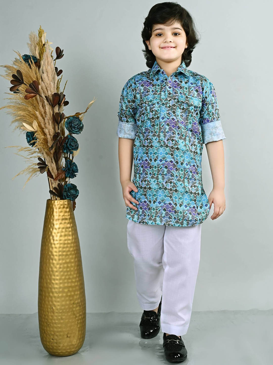 

ahhaaaa Boys Ethnic Motifs Printed Shirt Collar Pathani Kurta With Pyjama, Blue