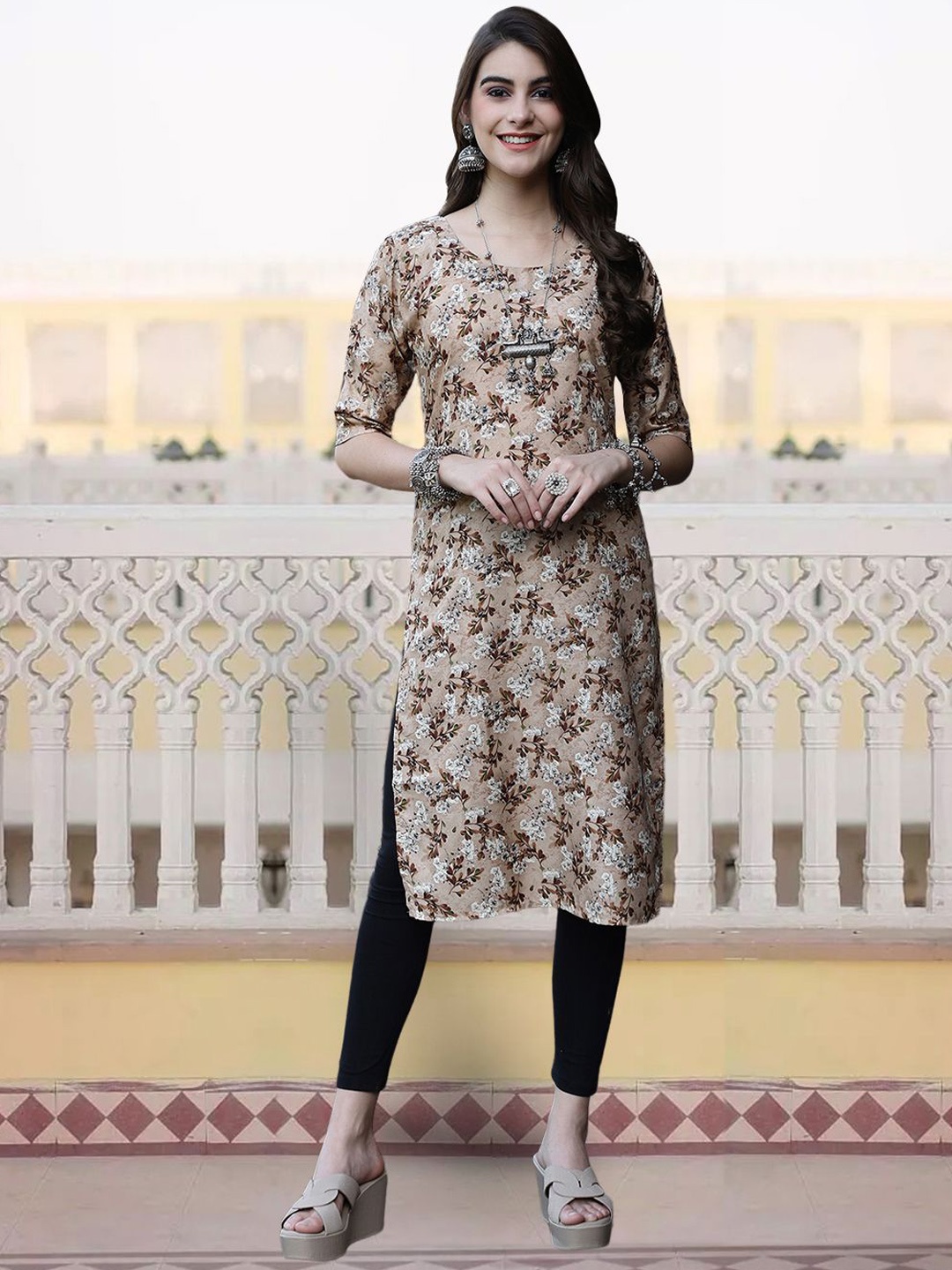 

7Threads Floral Printed Round Neck Straight Kurta, Brown