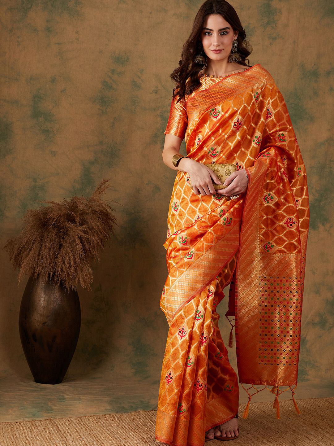 

SHADOW & SAINING Woven Design Zari Organza Banarasi Saree, Gold