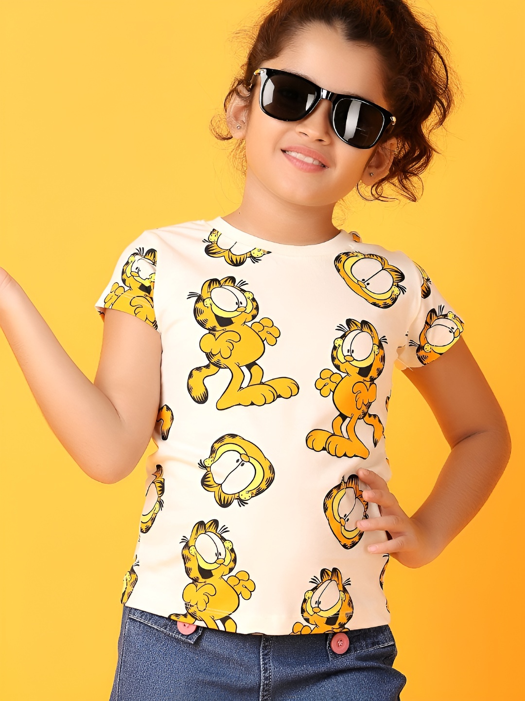 

V-Mart Girls Conversational Printed Round Neck Cotton T-Shirt, Off white