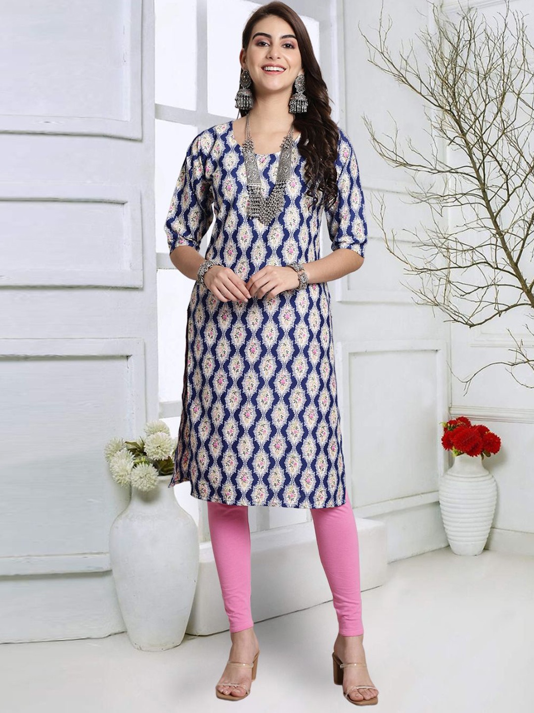 

7Threads Paisley Printed Round Neck Straight Kurta, Navy blue