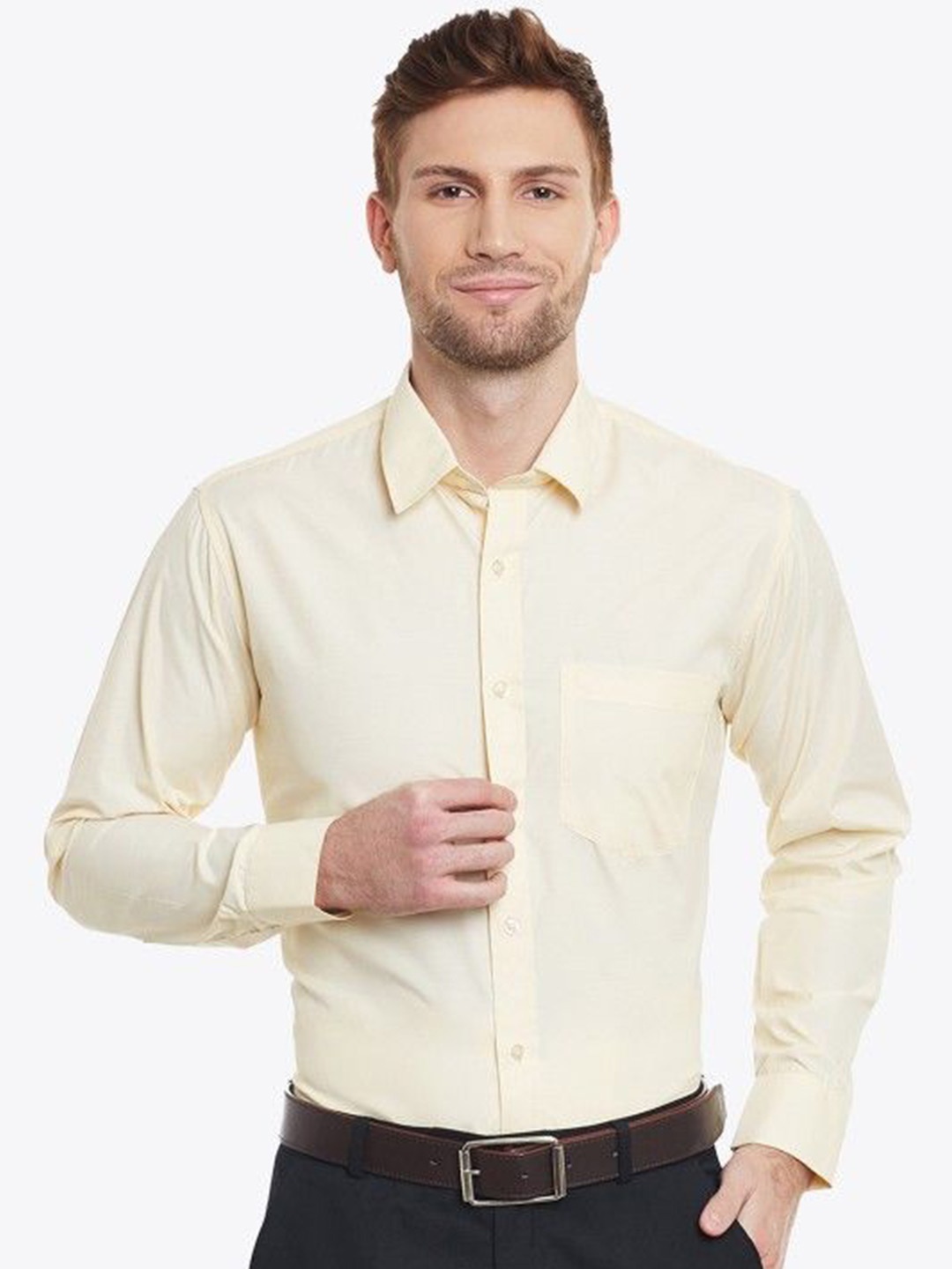 

English Navy Men Spread Collar Solid Slim Fit Formal Shirt, Yellow