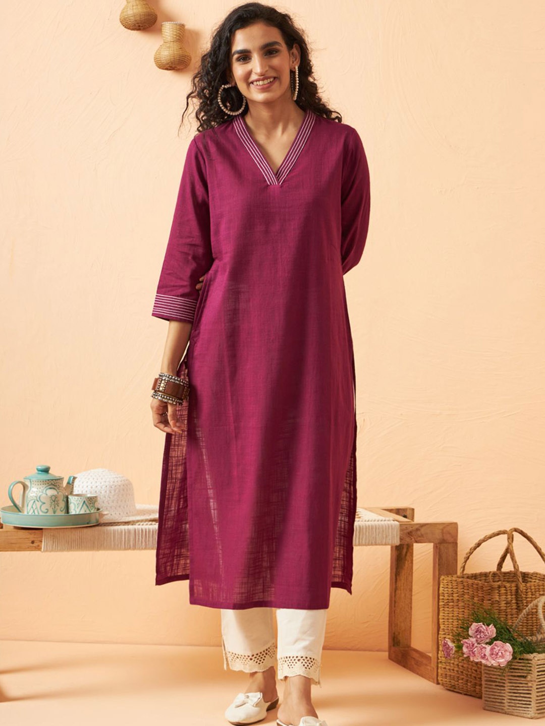 

ARAVALII Mandarin Collar Pure Cotton A-Line Kurta, Purple