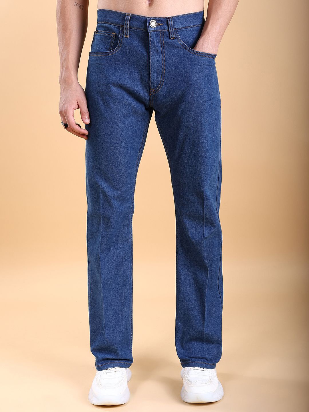 

HIGHLANDER Men Straight Fit Stretchable Jeans, Blue