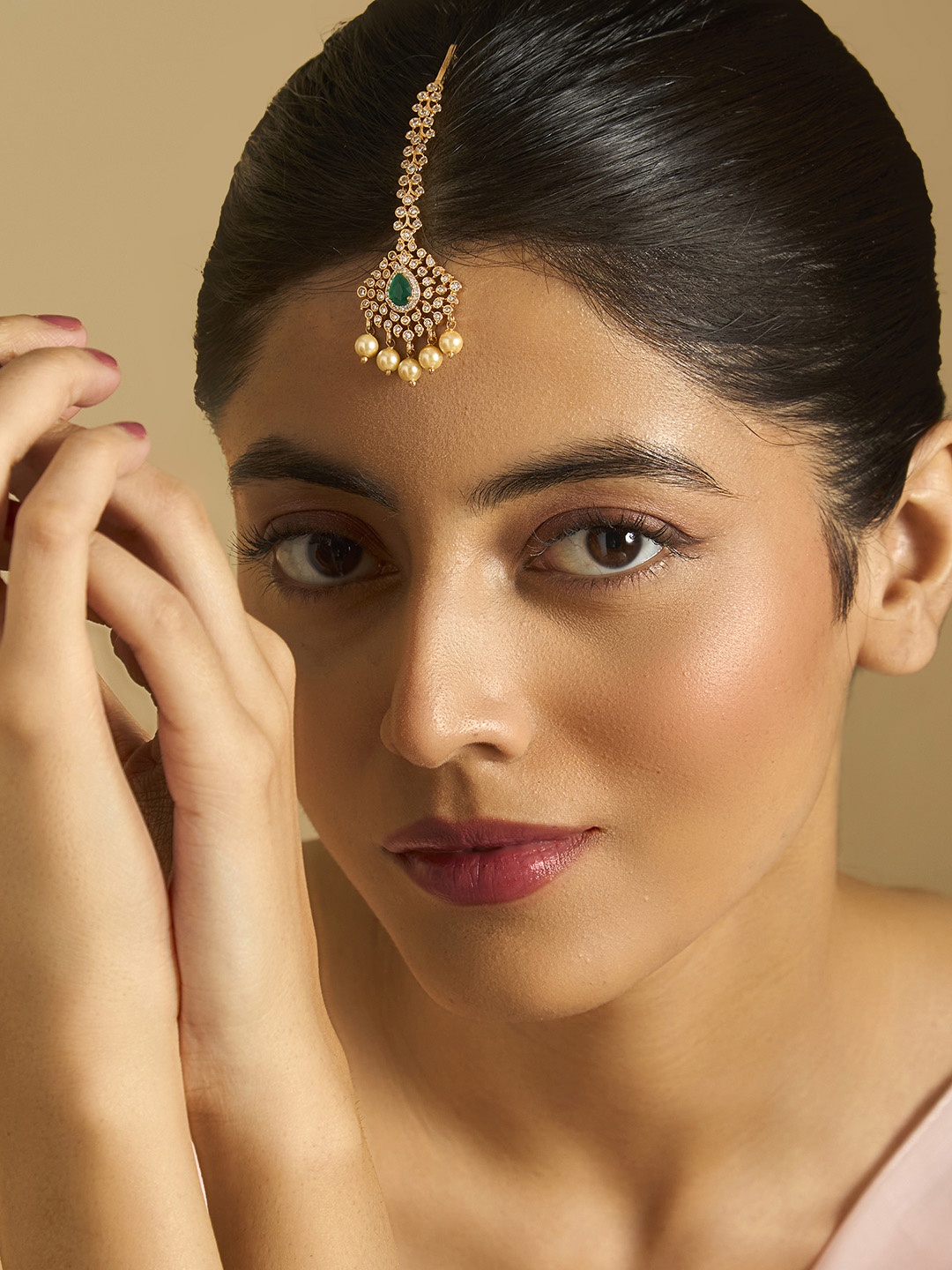 

Kushal's Fashion Jewellery Gold-Plated Stone Studded Maang Tikka