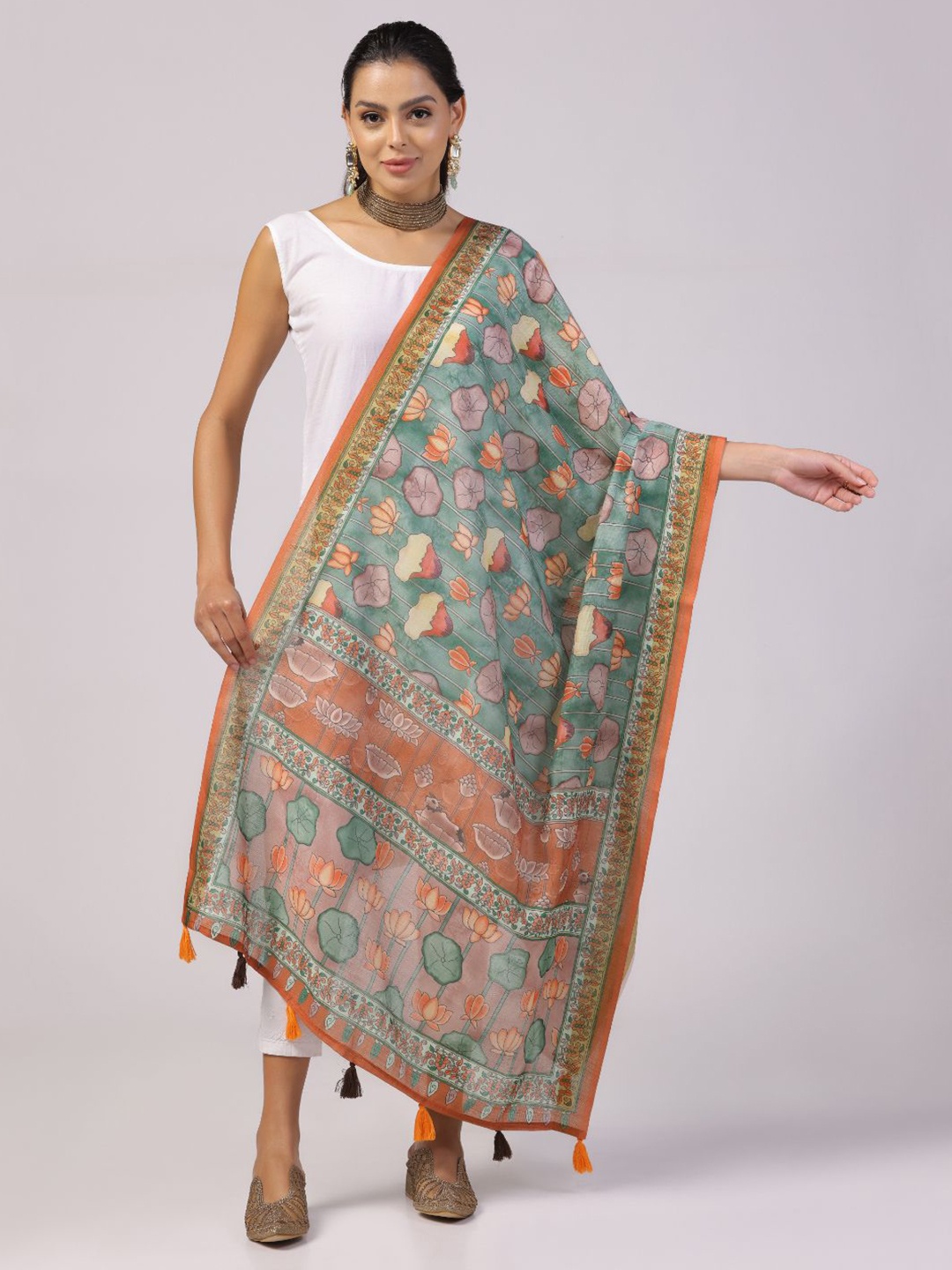 

Kaizen TEXO FAB Ethnic Motifs Printed Tasselled Dupatta, Green