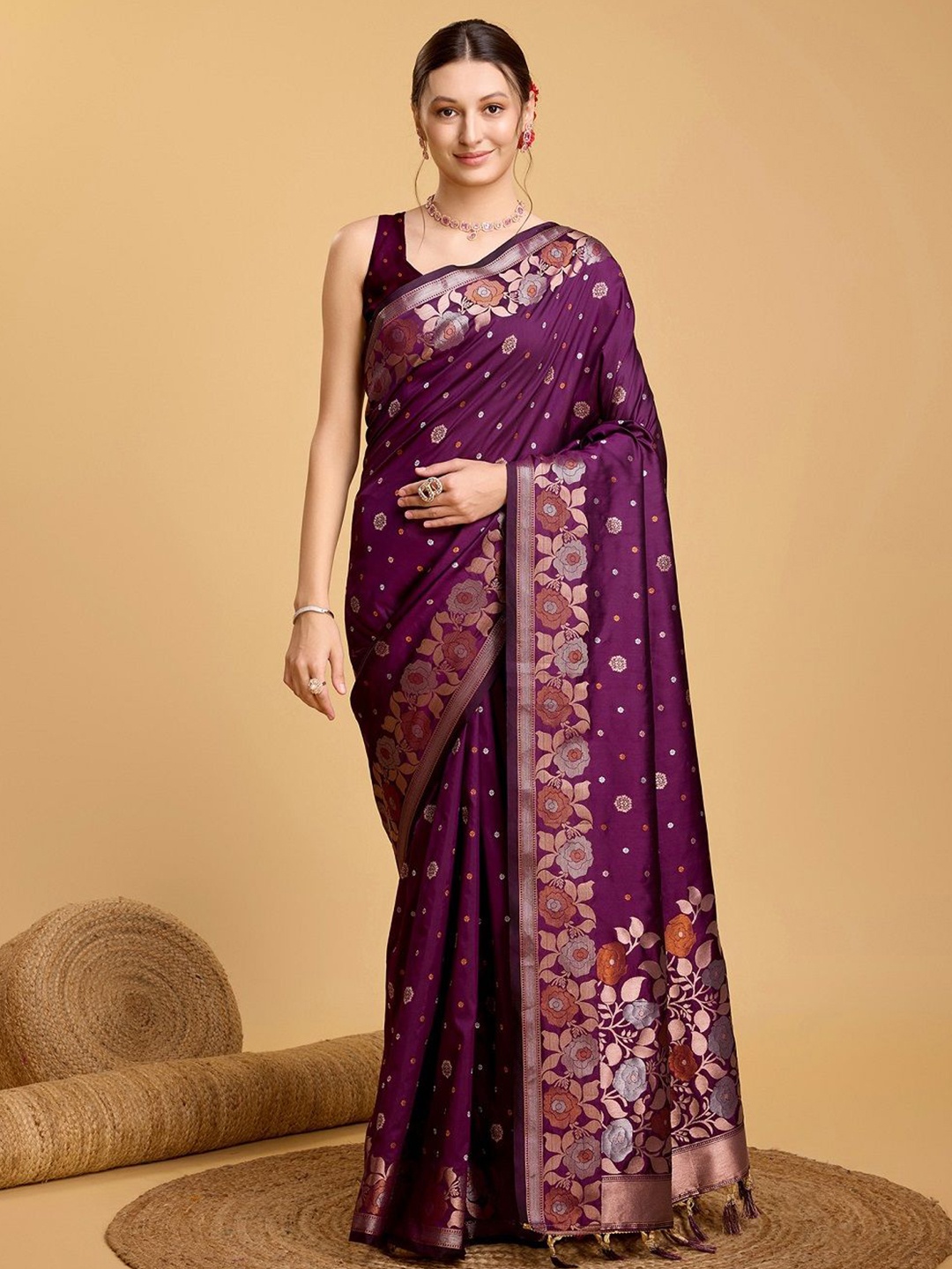 

LEOSAGI Woven Design Zari Pure Silk Banarasi Saree, Purple