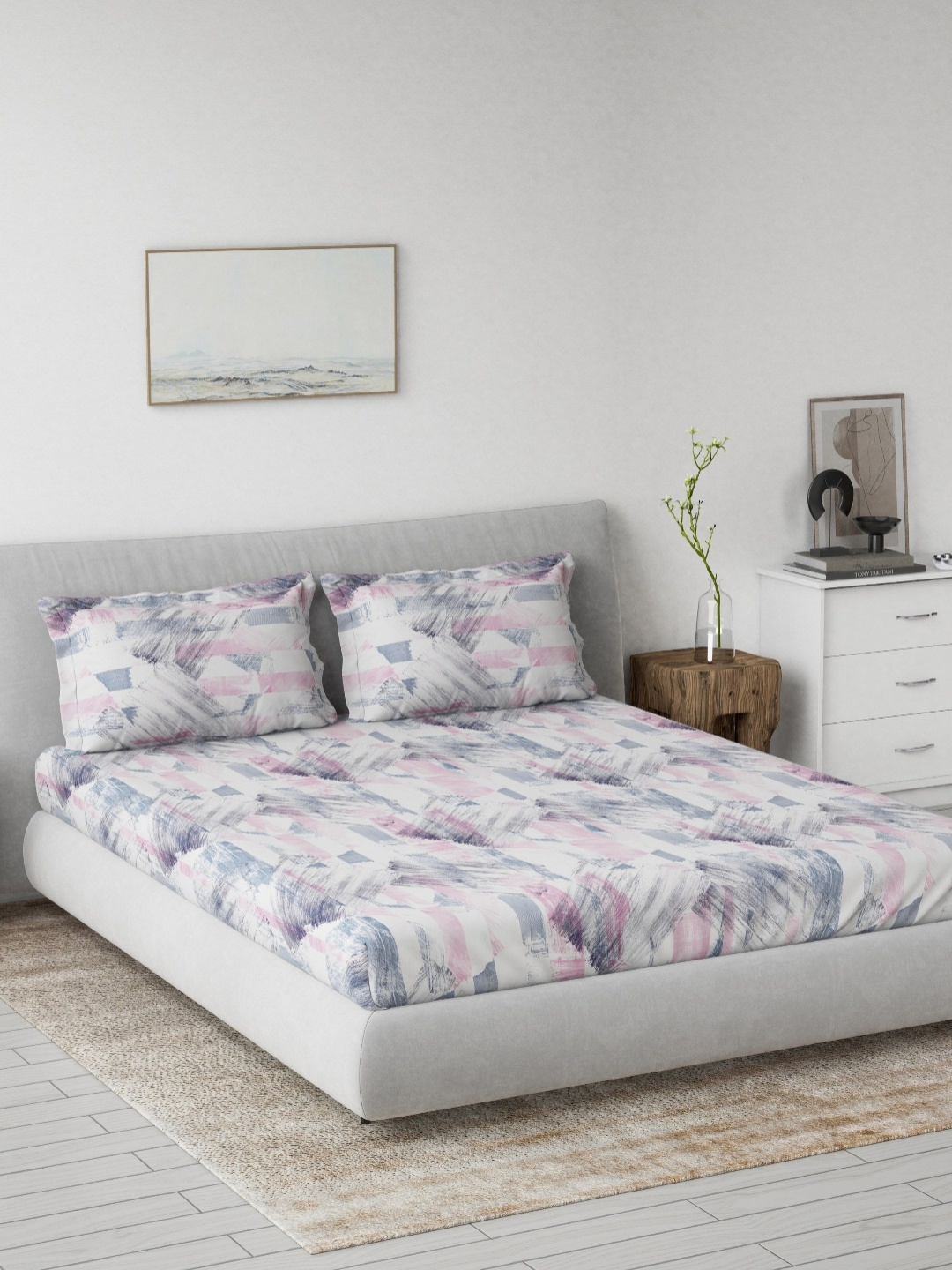

DDecor Purple & Pink Abstract 144 TC Pure Cotton Queen Bedsheet with 2 Pillow Covers
