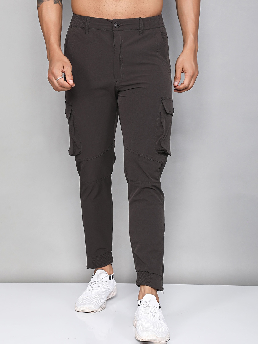 

SPORT SUN Men Regular Fit Mid-Rise Cargo Trousers, Brown