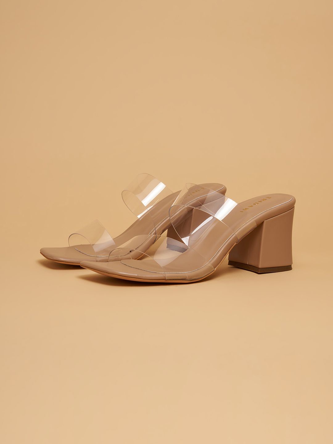 

ERIDANI Women Block Sandals, Beige