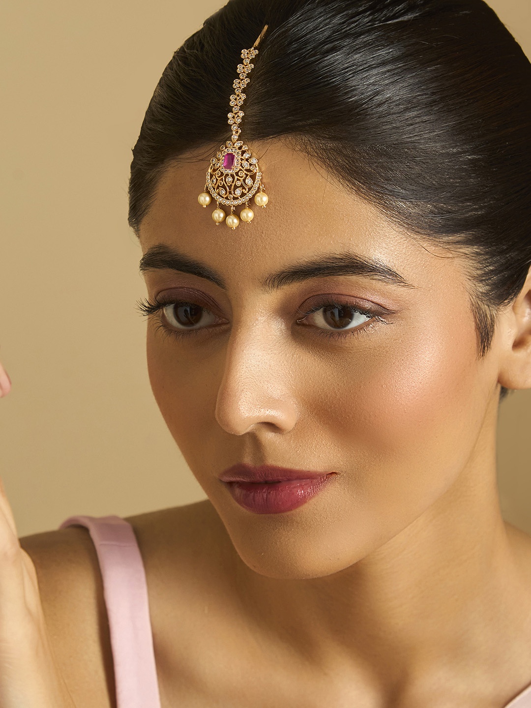 

Kushal's Fashion Jewellery Gold-Plated Stones Studded Maang Tikka