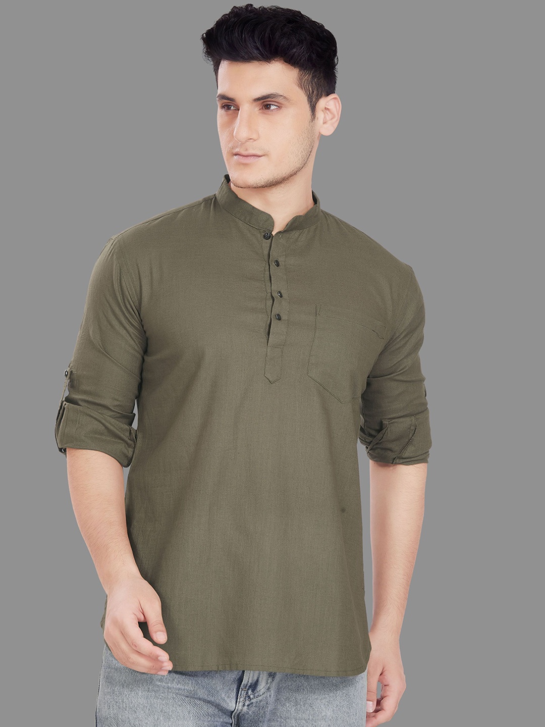 

DIVISIVE Mandarin Collar Roll-Up Sleeves Pure Cotton Straight Short Kurta, Green