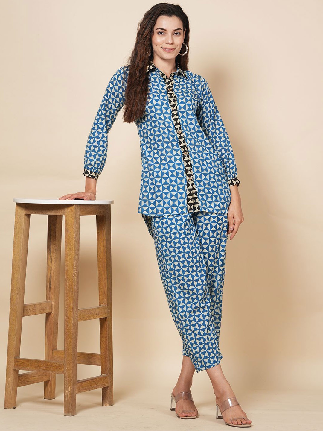 

LABEL KRISHA Printed Pure Cotton Shirt With Trouser Co-Ords, Blue