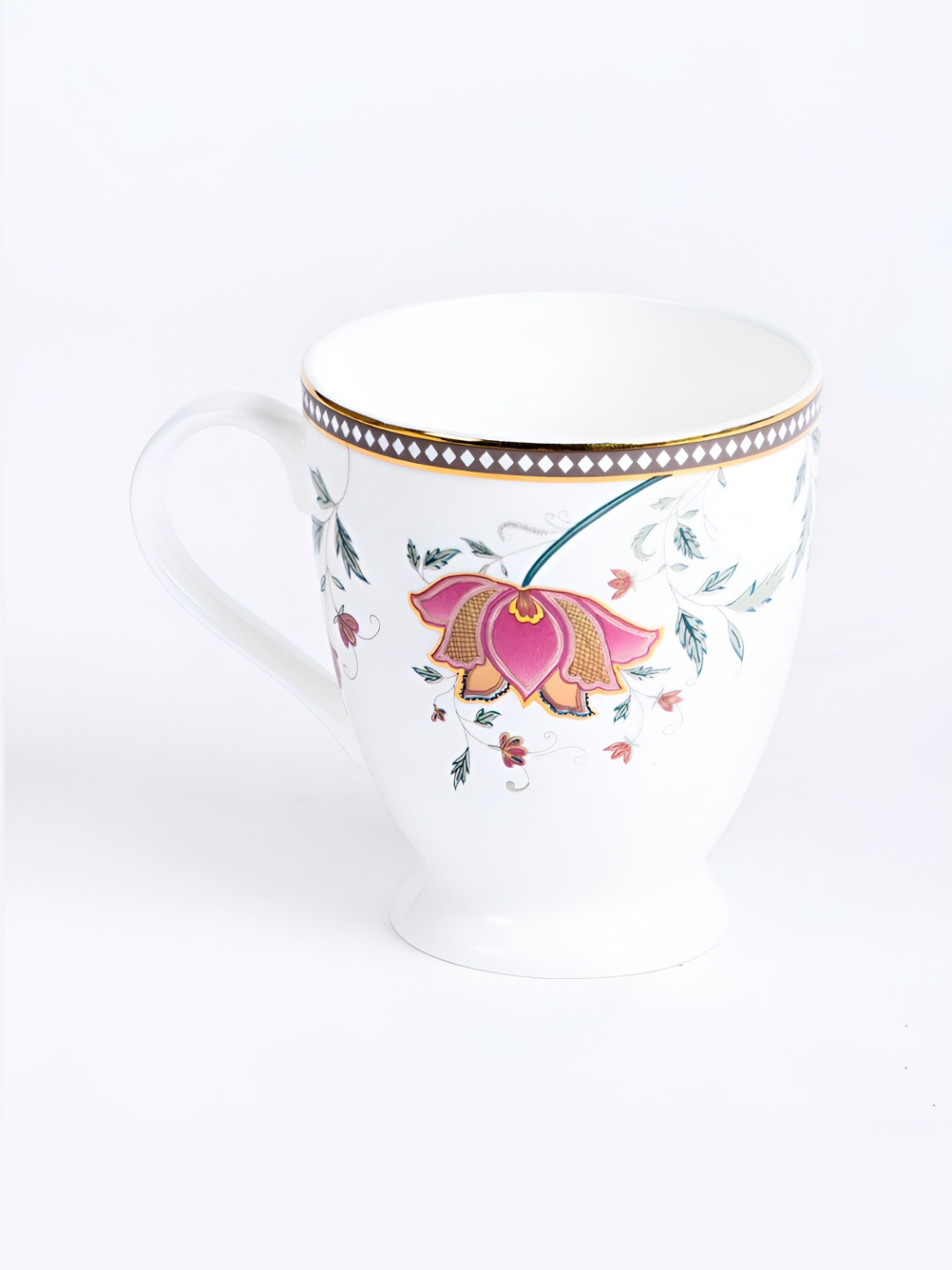 

Fabindia zoya White & Pink Floral Ceramic Matte Mug 380 ml