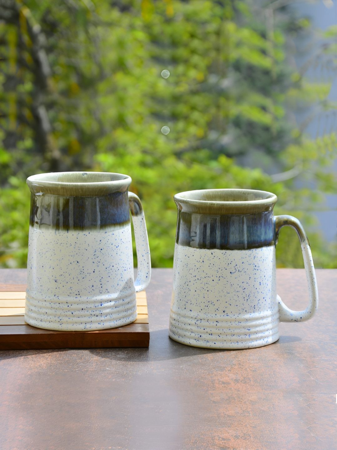 

StyleMyWay 2Pcs Olive Green & White Textured Ceramic Beer Glass
