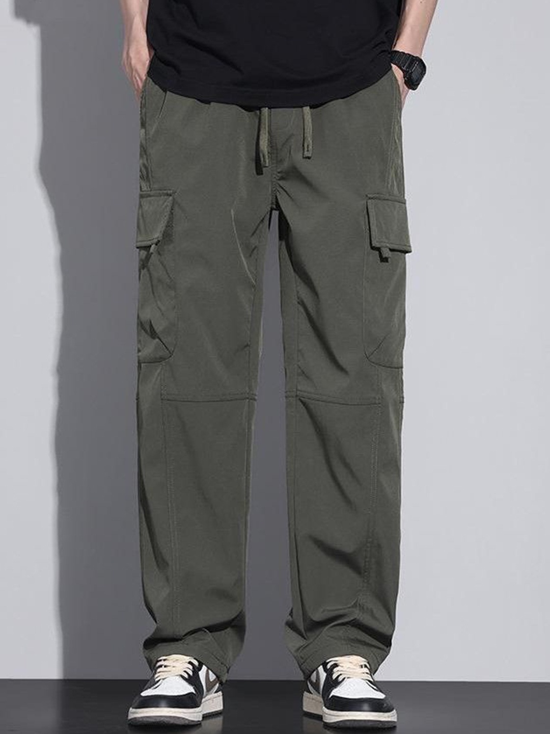 

StyleCast Men Cargos Trousers, Black