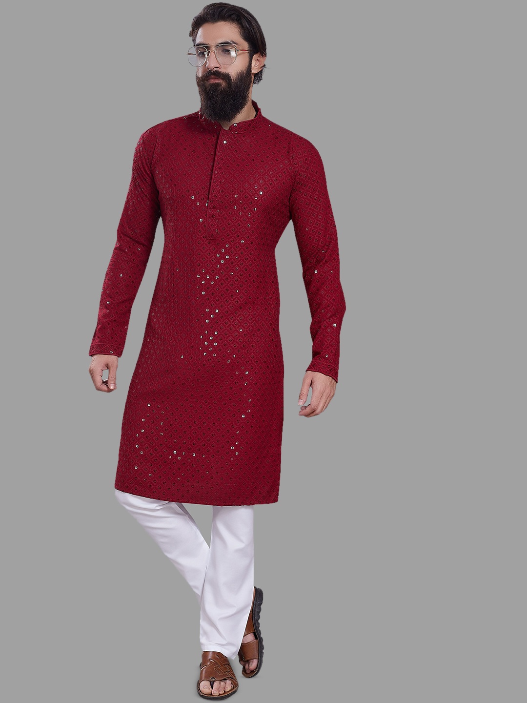 

DIVISIVE Geometric Embroidered Mandarin Collar Sequinned Straight Kurta, Red