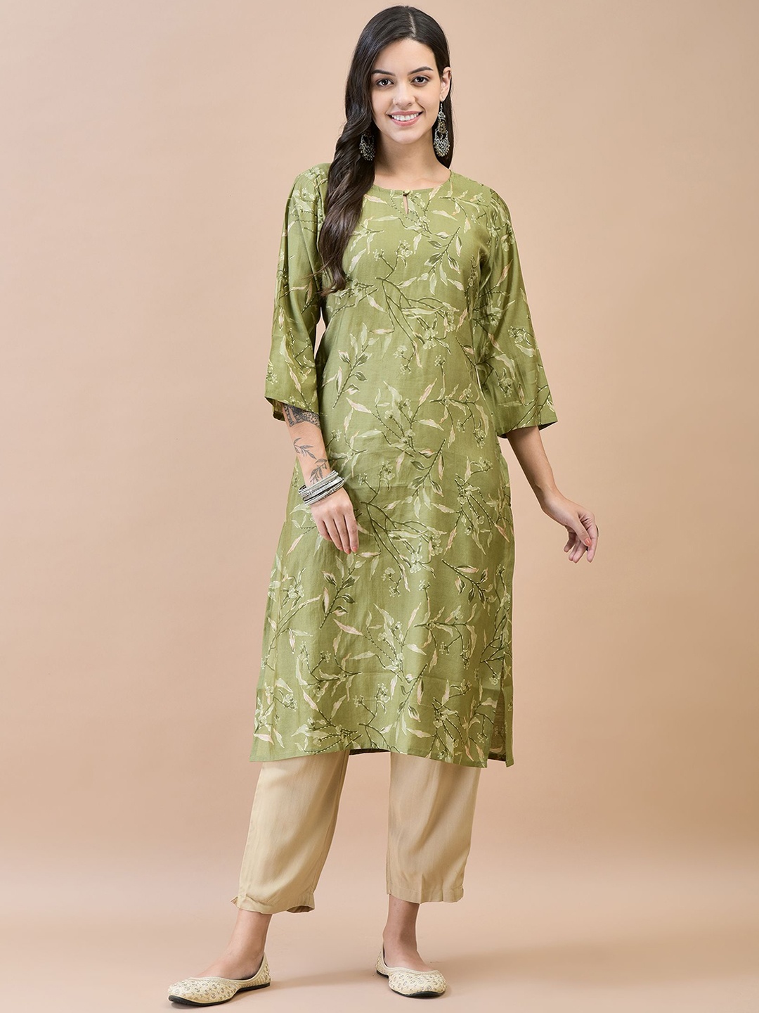 

Shree Women Printed Keyhole Neck Flared Sleeves Kurta, Green