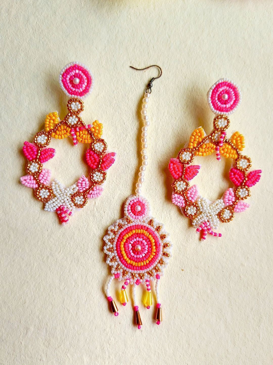 

Sangria Gold-Plated Floral Jewellery Set