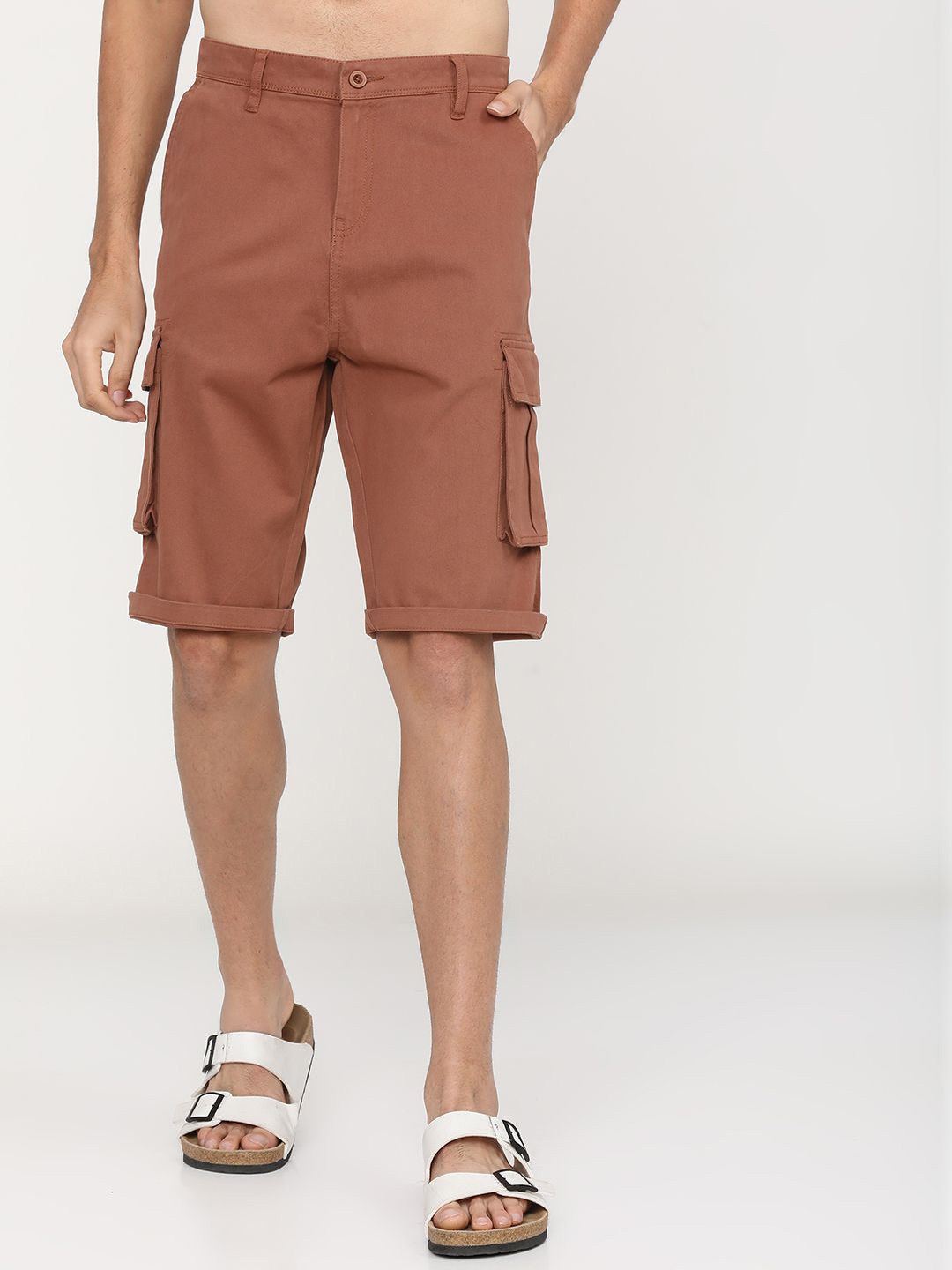 

HIGHLANDER Men Slim Fit Cargo Shorts, Rust
