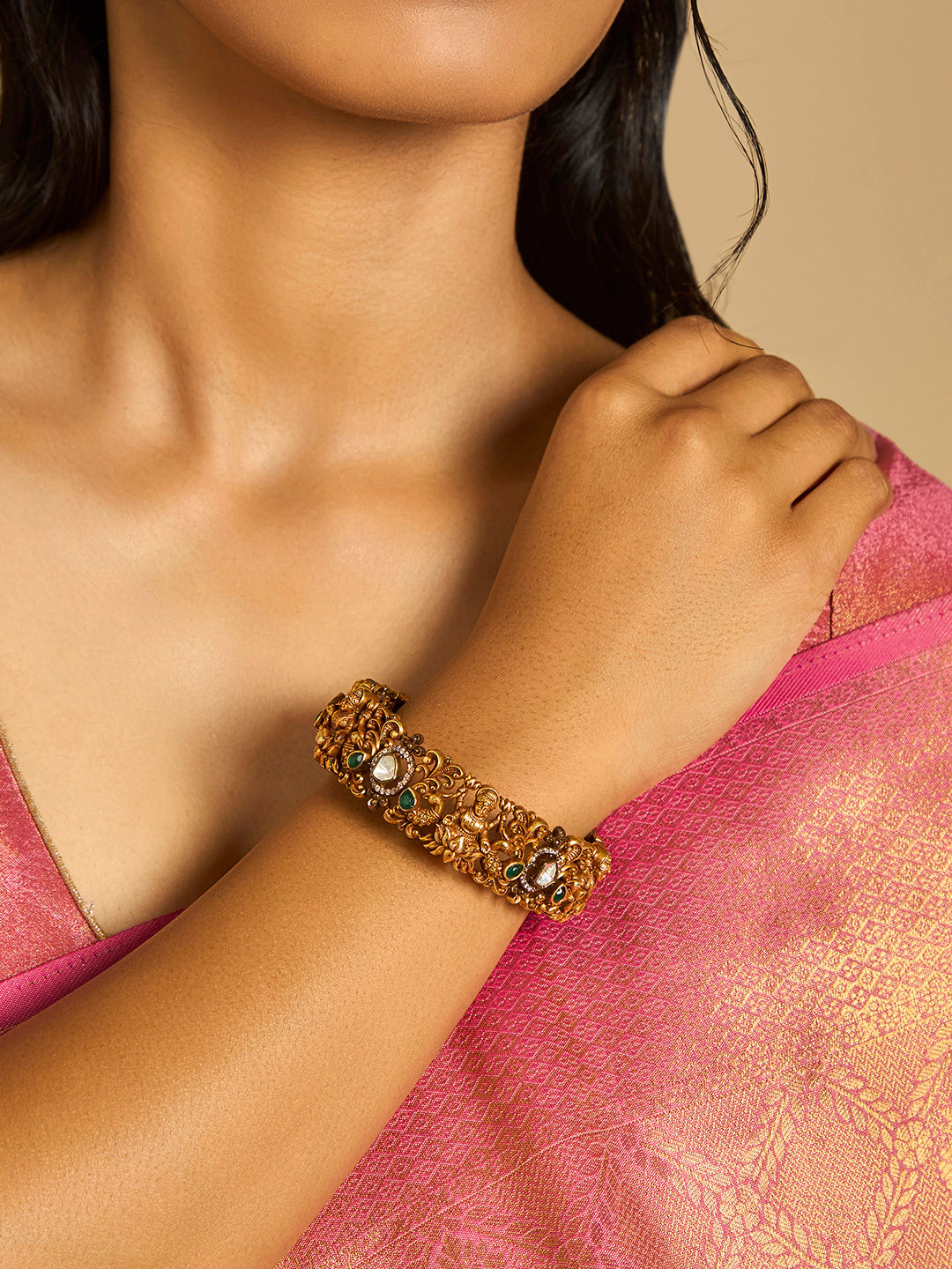 

Kushal's Fashion Jewellery 92.5 Silver Gold-Plated Stone Studded Bangle