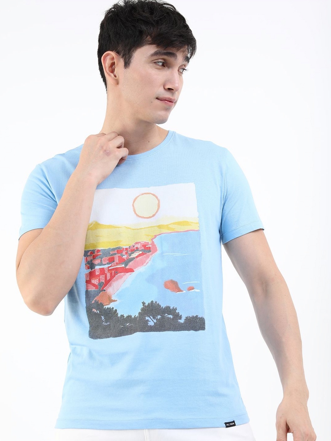 

HIGHLANDER Men Typography Printed Applique Slim Fit T-shirt, Blue