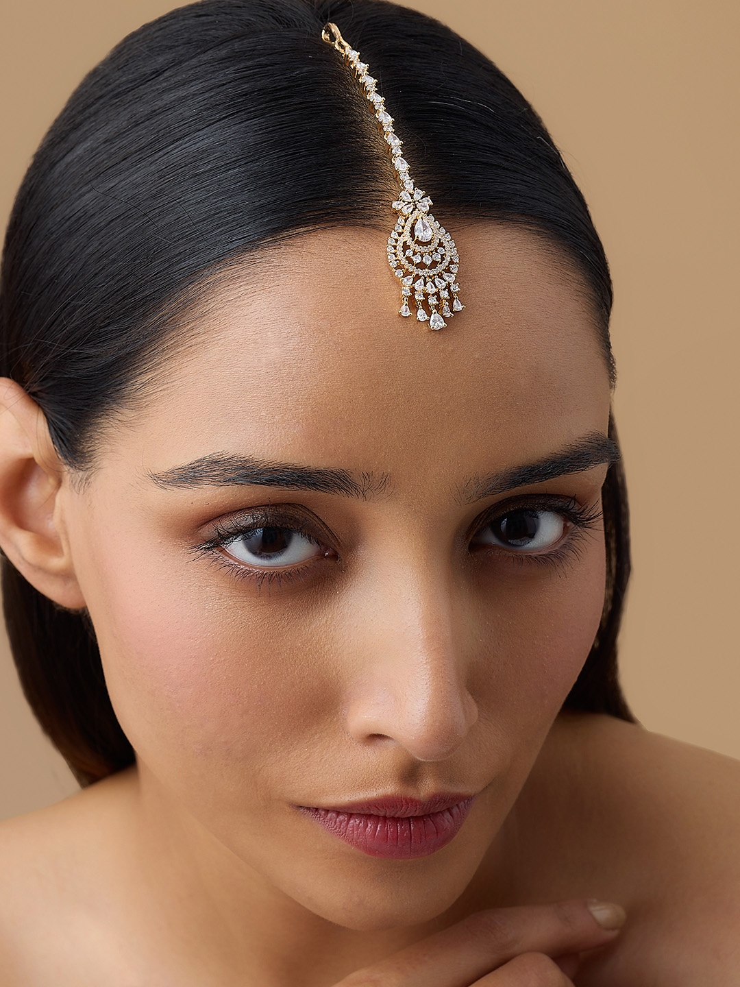 

Kushal's Fashion Jewellery Gold Plated Stones Studded Maang Tikka Head Jewellery