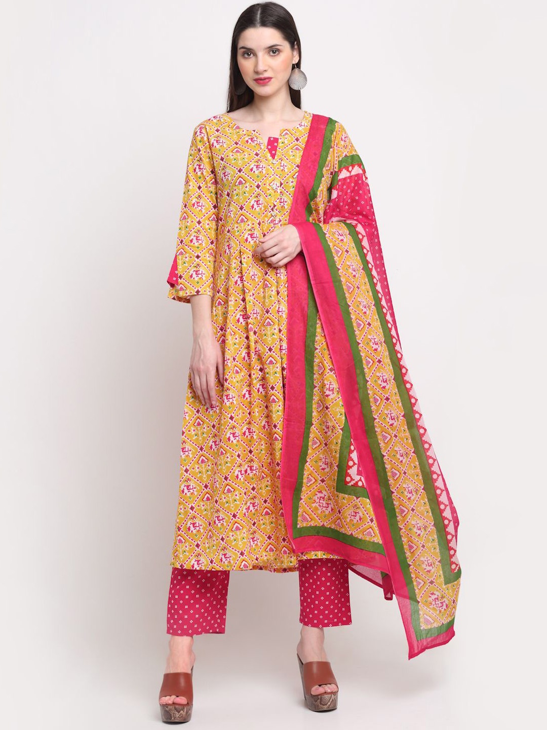 

KALINI Women Floral Printed Thread Work Floral Kurta, Mustard