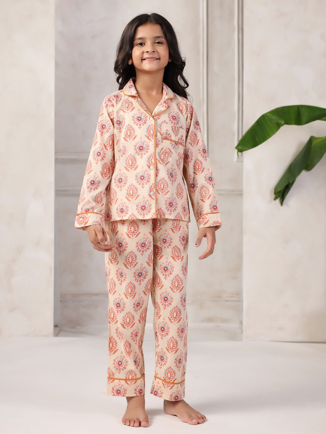 

SANSKRUTIHOMES Girls Printed Night suit, Beige